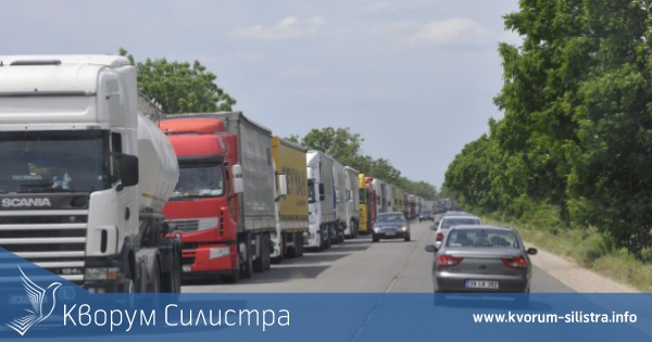 Спират движението на тирове над 20 тона по пътя Силистра-Русе и в още пет области заради жегите